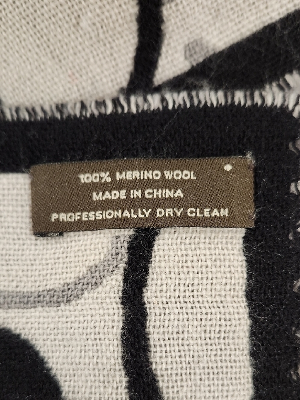Coach Merino Wool Scarf in Black and Gray - Picture 3 of 5